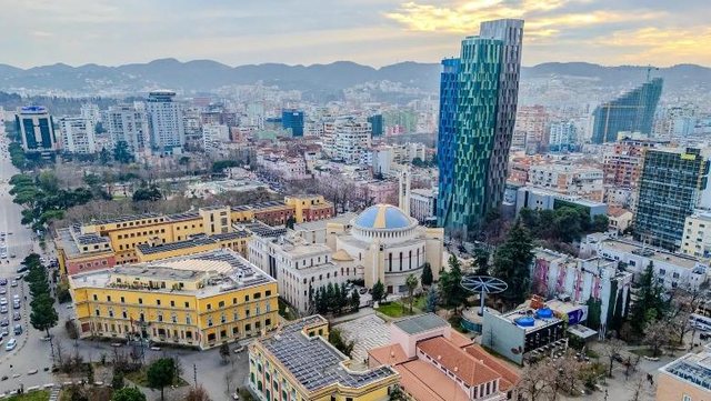 The Standard: Pse Tirana e bukur duhet të jetë pushimi juaj kulturor i