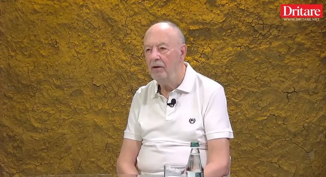 Gjerak Karaiskaj zbulon kalimin nga arkeologjia në letërsi: Një