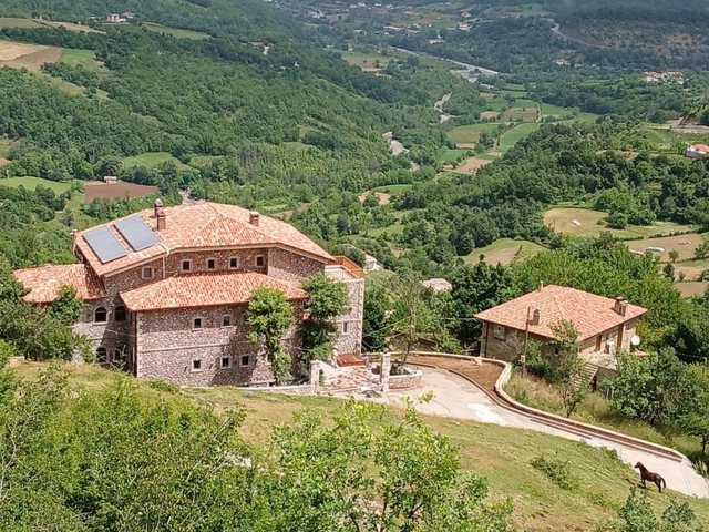 Bujtina Çupa në Klos, thesari i traditës shqiptare, në