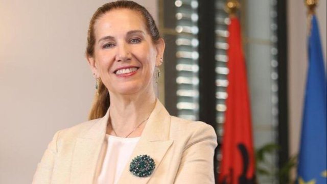 Ministrja Kumbaro: Në 6 muaj, Shqipërinë e vizituan 4,7