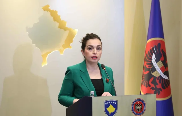Vjosa Osmani tërheq kërkesën për seancën konstituive