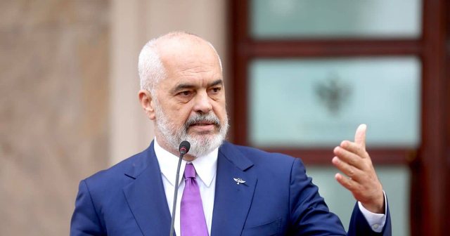 Rama: Nuk është sulm ndaj bizneseve. Po pastrojmë hapësirat