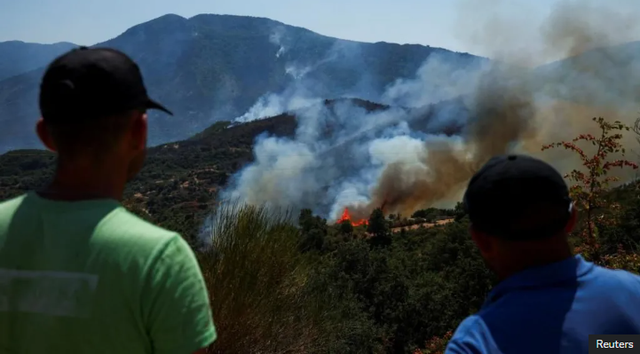 Zjarre, viktima dhe evakuime masive! BBC: Shqipëria ndër vendet e