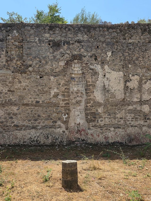 Fotoreportazh/ Një kujtesë për Delvinën që nuk u dogj