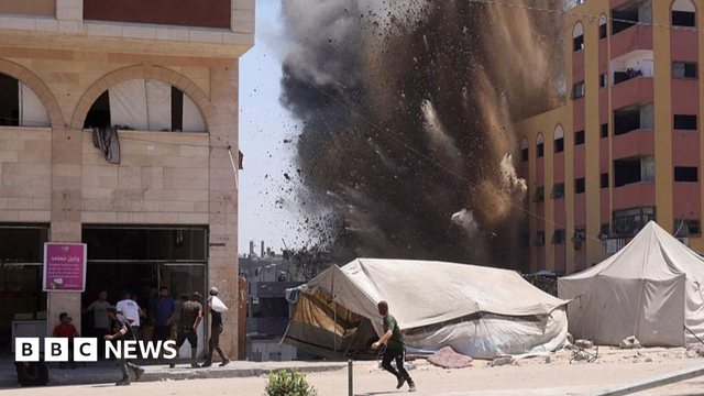 Gaza, fillojnë fazat e para të ofensivës tokësore, qindra
