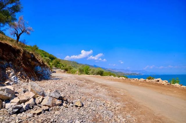 Rruga Shirokë–Zogaj drejt përfundimit!