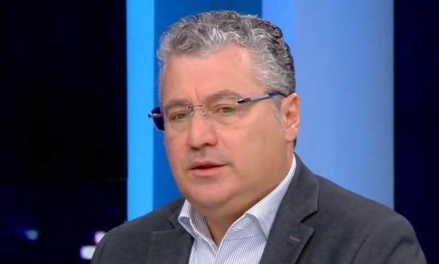 Dyfaqësia e përjetshme: Nuk njohim zgjedhjet, por marrim mandatet!