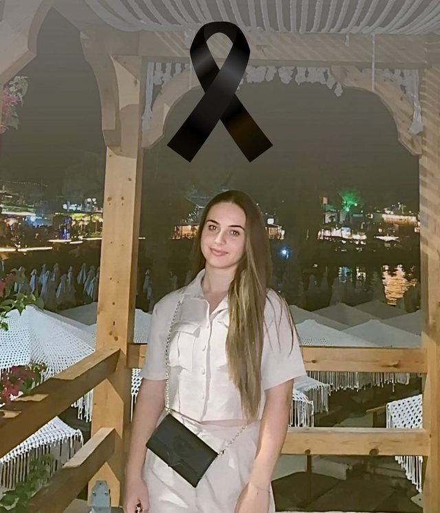 A mjafton një status në Facebook për një jetë të
