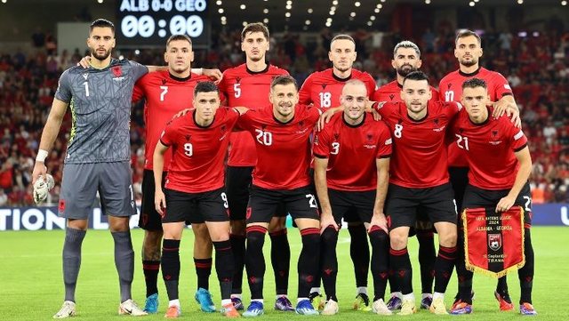 Ndeshja Gjibraltar-Shqipëri/ Ja formacionet zyrtare
