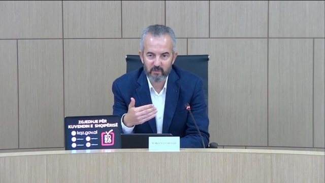 Nota për 11 majin? Ja si përgjigjet kreu i KQZ-së!