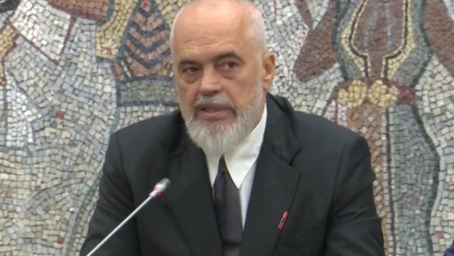 Rama: Nuk ka më ujë e drita për objektet pa certifikatën e