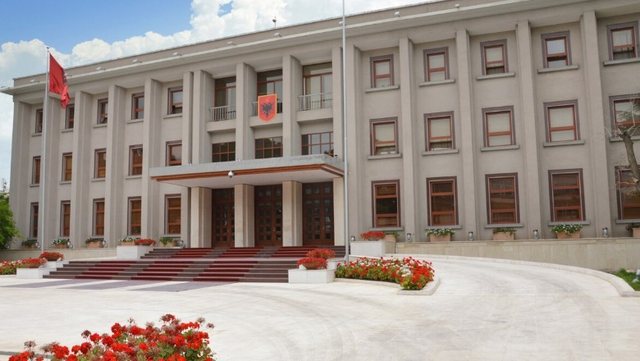 Presidenca: Begaj dekretoi vetëm Ramën si Kryeministër, jo