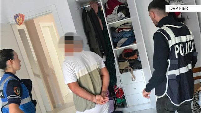 Skema piramidale online, kush janë të arrestuarit dhe personat në