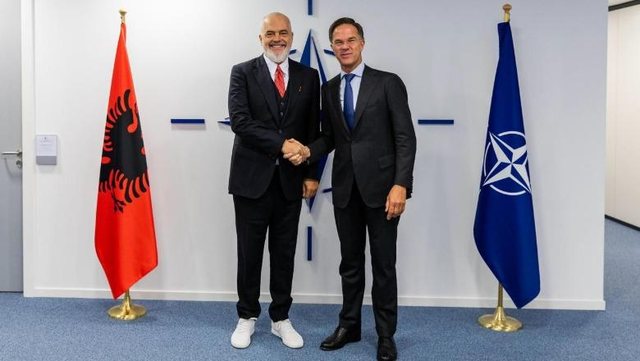 Rutte pret Ramën në Bruksel/ Kryeministri: Po rilindim industrinë
