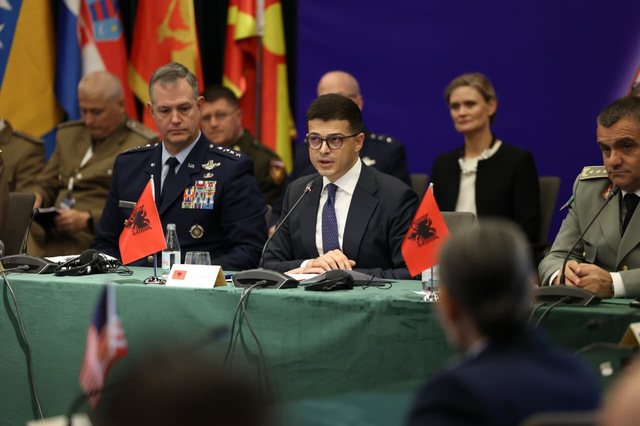Ministri Vengu: Pesë prioritetet e Shqipërisë për mbrojtjen