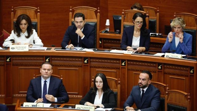 Qeveria Rama 4  mori votëbesimin e Kuvendit. Ministrat betohen nesër