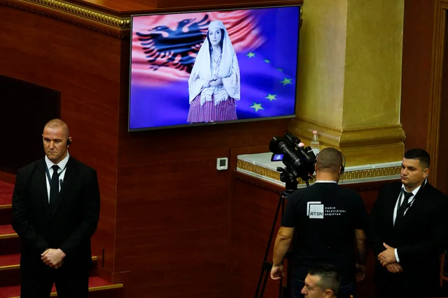 The Washington Post: Shqipëria dhe loja e guximshme me inteligjencën