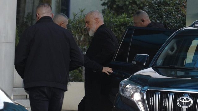 Zgjedhjet në Tiranë, Rama jep udhëzimet për fushatën