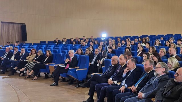 Nis mbledhja e jashtëzakonshme e gjyqtarëve / Mbajnë një
