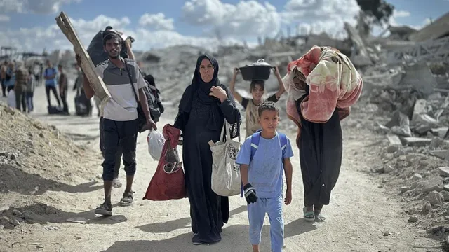 Armëpushim i ri/ IDF-ja tërhiqet nga Gaza ndërsa mijëra