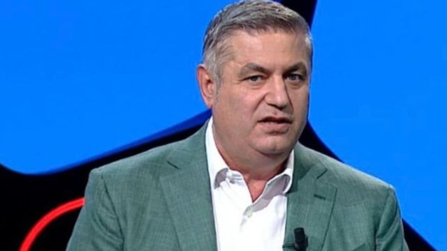Çfarë ndodhi? Policia serbe ndalon Shakohoxhën një