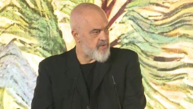 Parku i Besimit, Rama: Nuk është simbol i fesë, por faltore