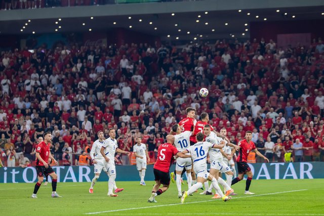 Stadiumi i Leskovacit: Si lojërat politike të Vučić ndikuan në