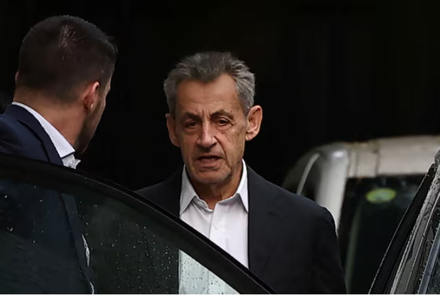 Nicolas Sarkozy nis dënimin me burg pas vendimit historik të