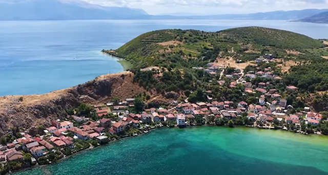 Lini shpallet Ansambël Arkitektonik Urban!
