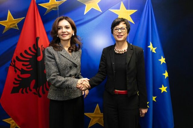 Bruksel/Komisonerja Marta Kos pret Spiropalin: Mmbështesim ambicien