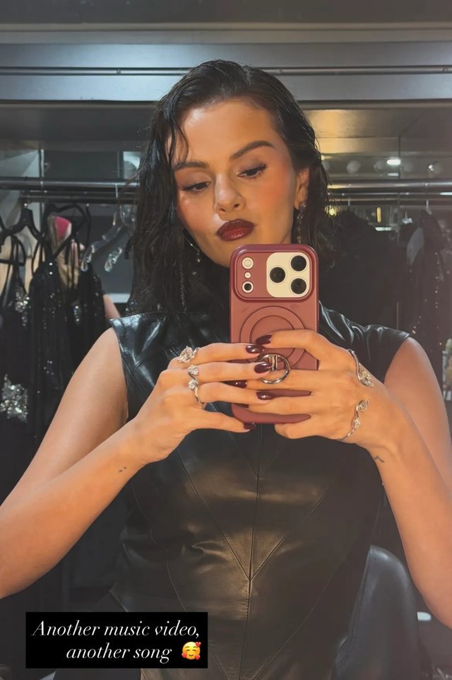 Foto/ Kjo është nuanca që Selena Gomez nuk e lë kurrë