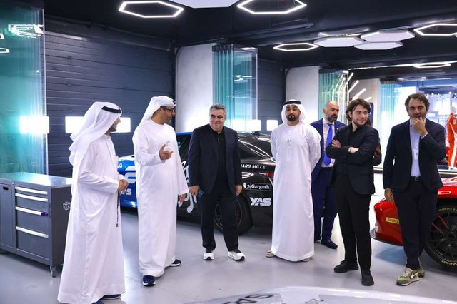 Ministri Blendi Gonxhja takim në Abu Dhabi me CEO-n e ETHARA për