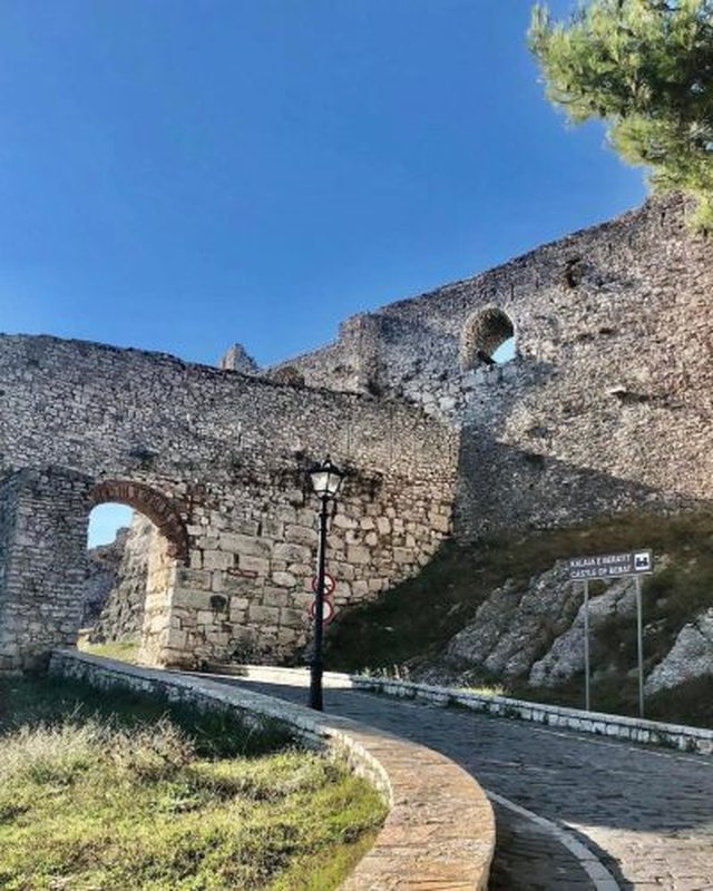 Tjetër krim në vend/ Qëllohet për vdekje 42-vjeçari