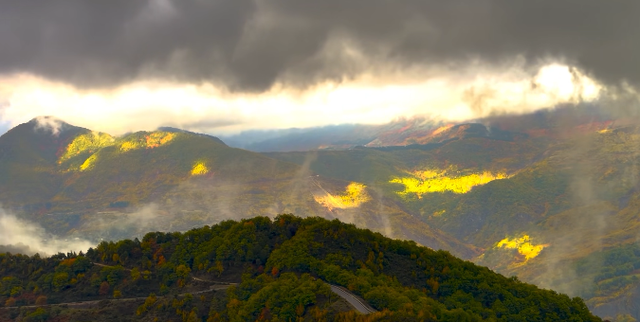 Nën petkun e artë të vjeshtës, pamjet mahnitëse nga