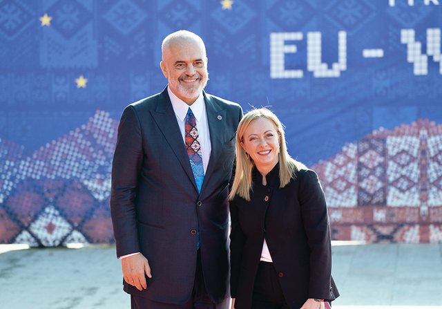 Shqipëri-Itali, në Romë, për herë të parë