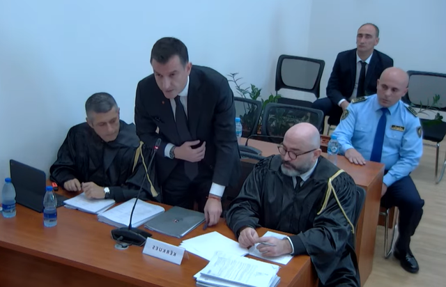 Nis seanca për Erion Veliajn! Ndiqeni live në DritareTV!