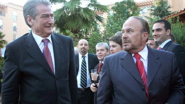 Sali Berisha reagon për humbjen e Fatos Nanos!