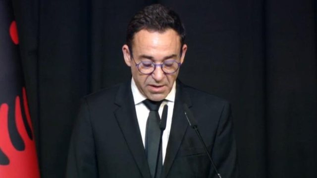 Djali i Fatos Nanos: Do të kujtojmë si baba, si shok dhe si burrë