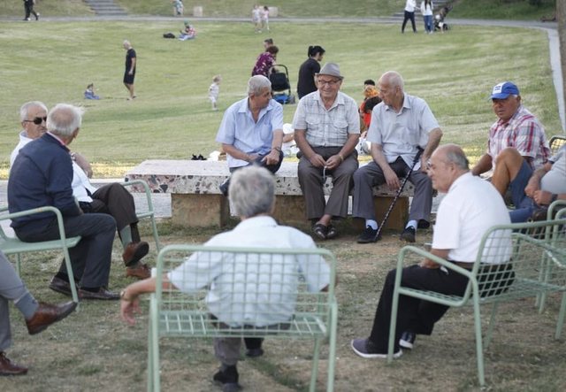 Ministri i Financave: Ja pse u vendos të jepen bonuse mujore për