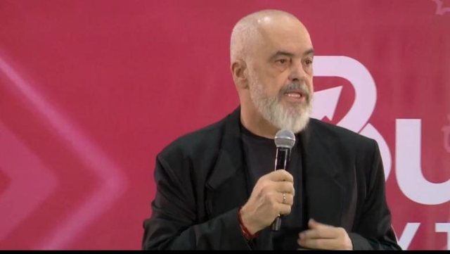 Janë mbledhur pleqtë e PS-së! Si i përgjigjet Rama