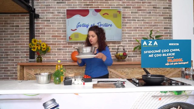 Receta e ditës/ Petulla me domate që shkrihen në gojë