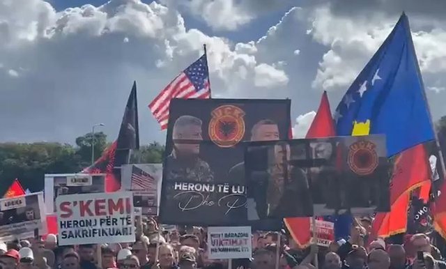 Protestë në Strasburg në mbështetje të ish-krerëve