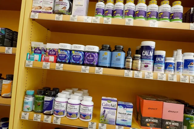 Mjekët: Mos merrni melatoninë si ndihmë për gjumin!