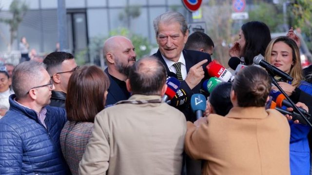 Berisha ngatërron datën e krimit shtetëror!