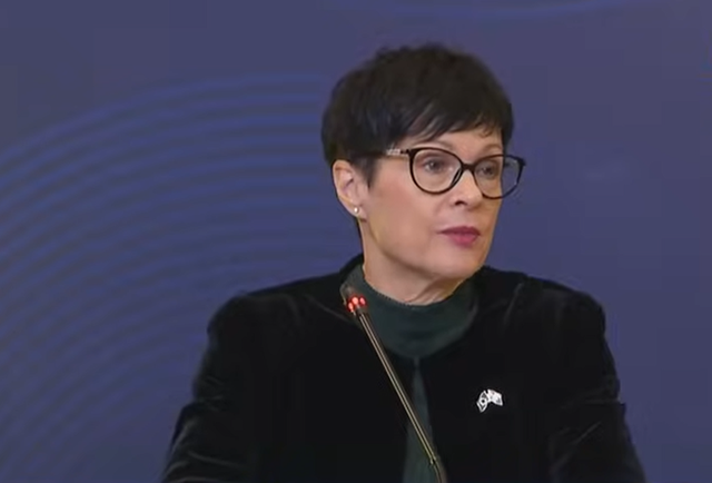 Komisionerja e BE-së Marta Kos nga Tirana: Ka ardhur koha të