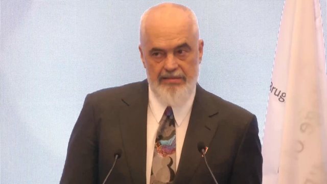 Dëbimi i 700 familjeve shqiptare/ Rama mesazh sekretares britanike: Frika