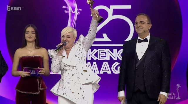 Juliana Pasha triumfon në “Kënga Magjike”!