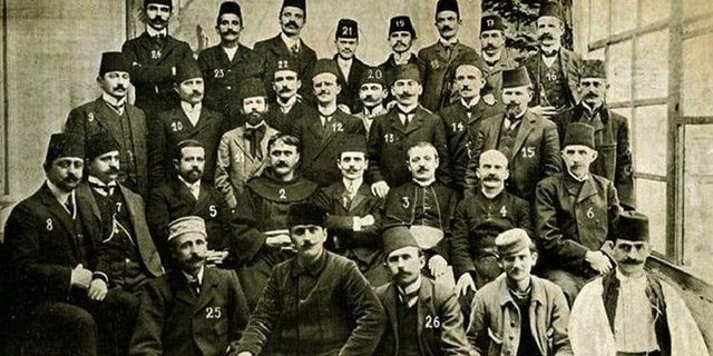 Gjuhëtari Xhevat Lloshi: Pse Kongresi i alfabetit u mbajt pikërisht