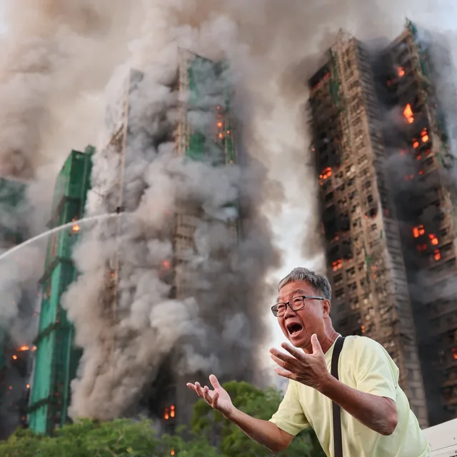 Zjarr shkatërrues në Hong Kong. 44 të vdekur dhe mbi 270 të