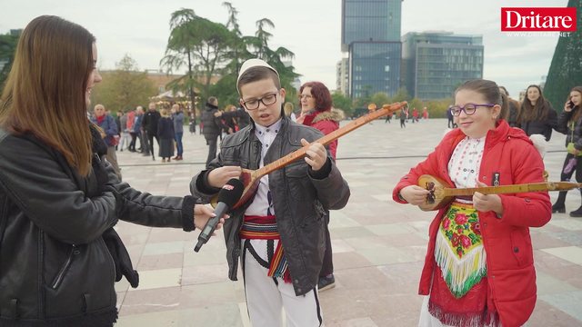 Një Komb/ Nga Kosova në Mirditë, shqiptarët bashkohen
